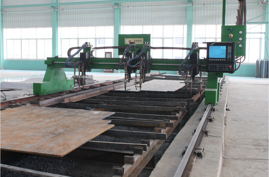 HMECGSII4M×22M數(shù)控火焰切割機(jī)